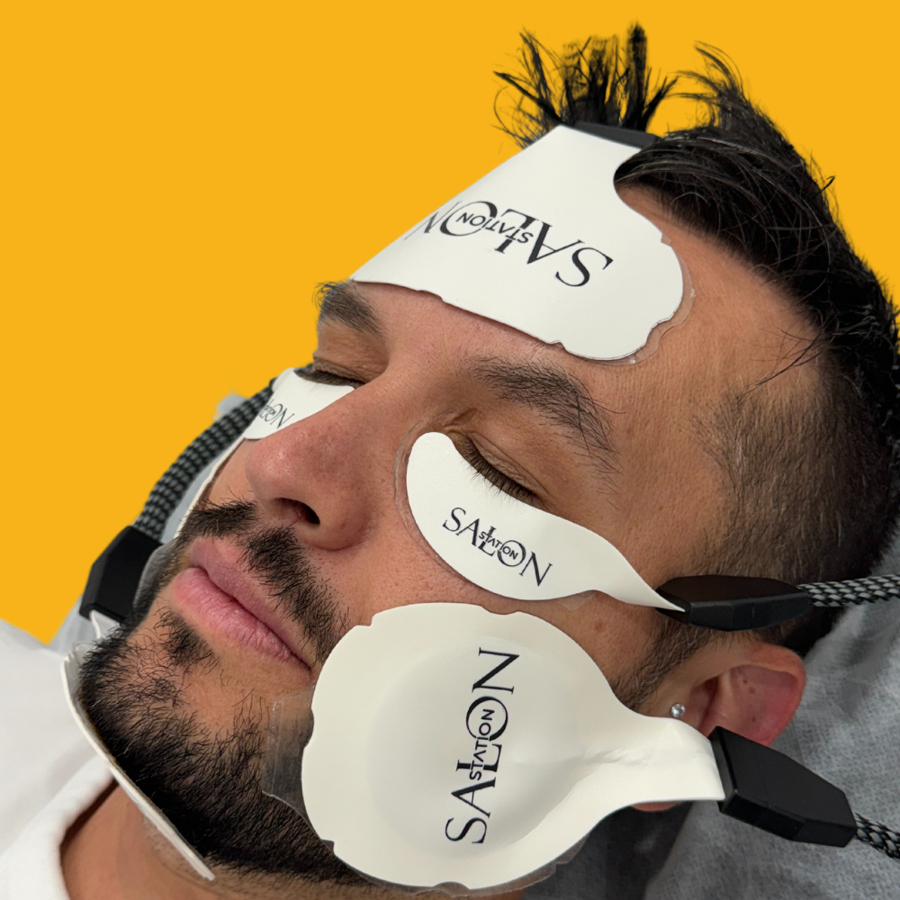 INSTANT FACIAL TIGHTENING (EMS)